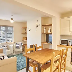 Host & - Apothecary Holiday home Whitby