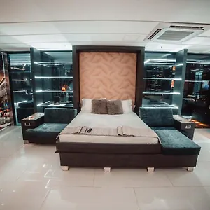 1million Luxury Apartment Medellin